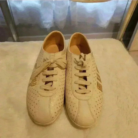 Gucci Shoes - Picture 3 of 10
